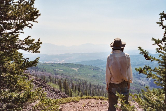 60 Charlie on top of Meek\'s Trail 06-07-27